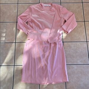 Draper's & Damon's Petites Pink Two-Piece Skirt Suit